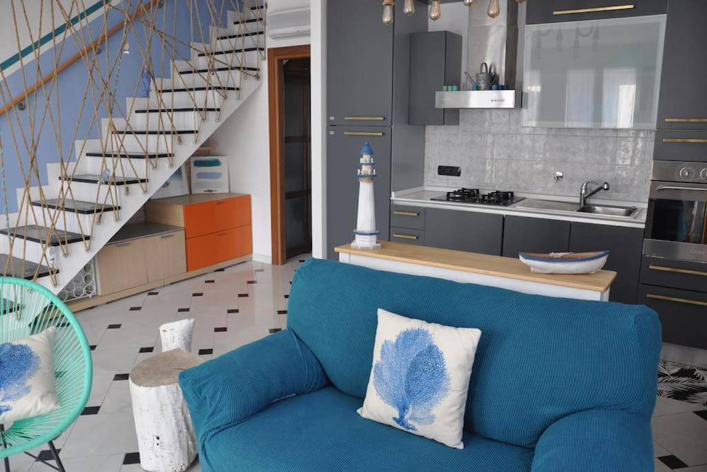 Appartamento Villa Rita A 100 M Dal Mare! Vallecrosia Buitenkant foto