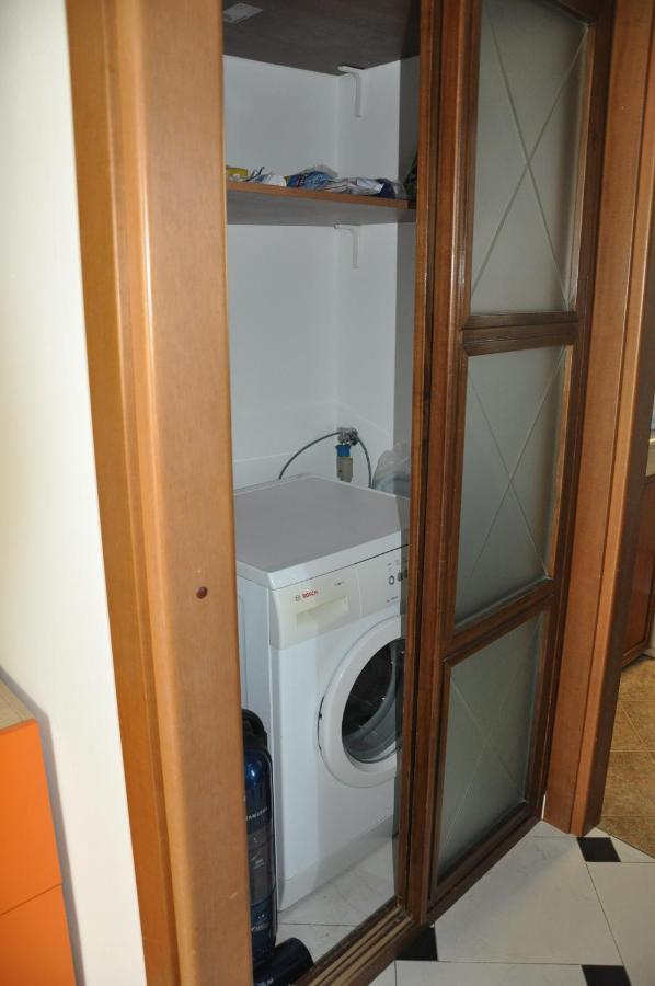 Appartamento Villa Rita A 100 M Dal Mare! Vallecrosia Buitenkant foto