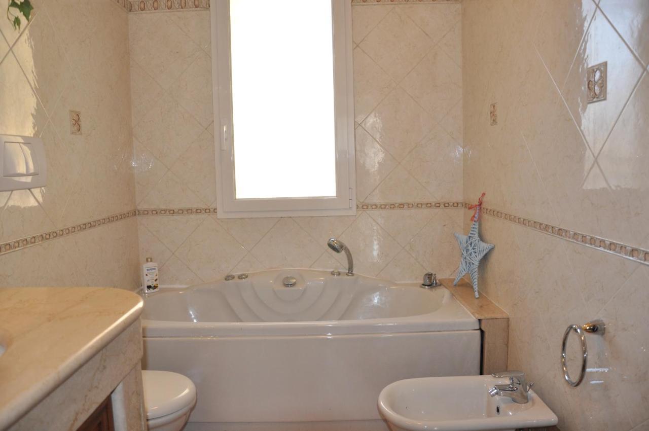 Appartamento Villa Rita A 100 M Dal Mare! Vallecrosia Buitenkant foto